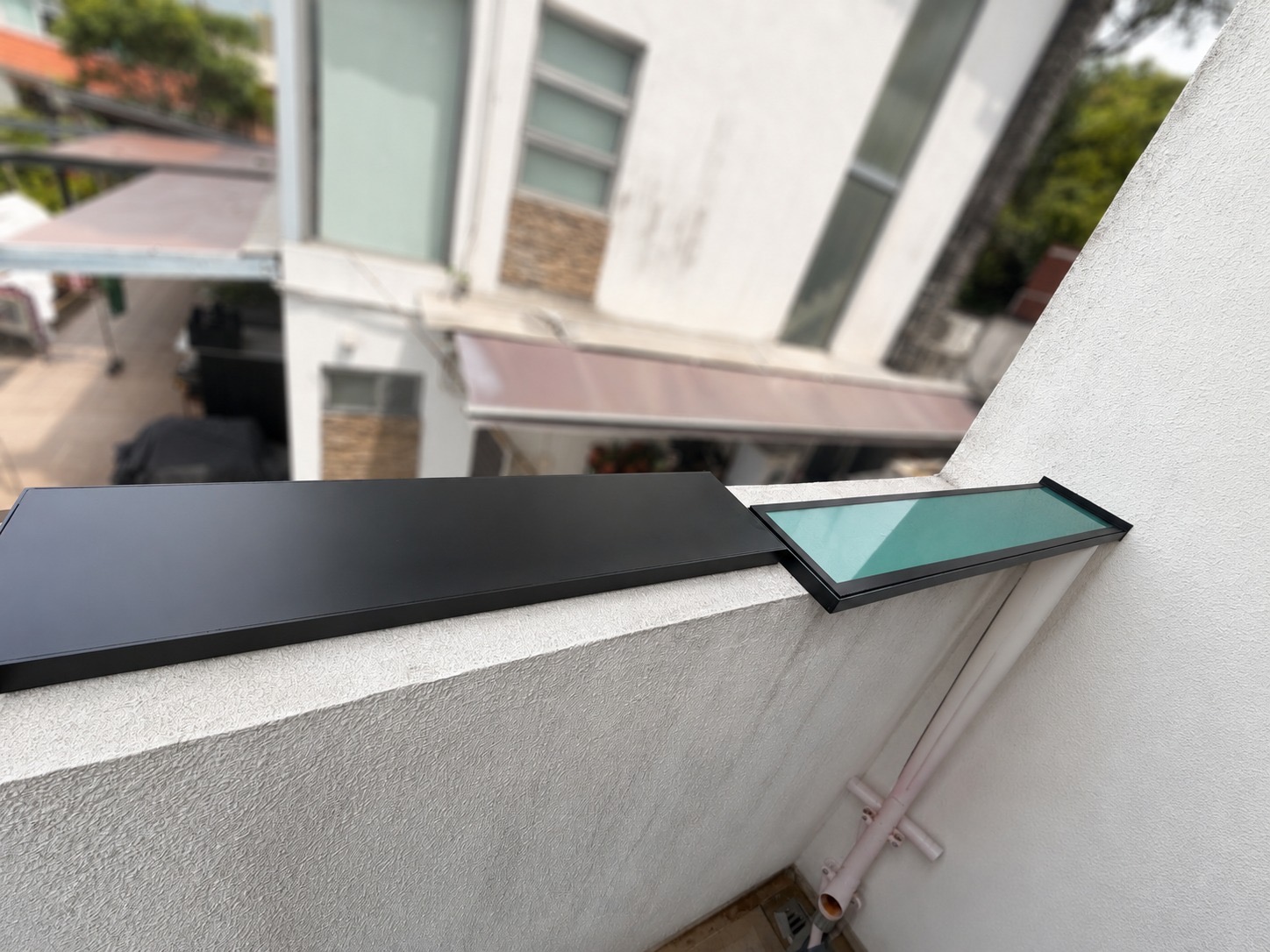 Completed transition between Apeiron Guard wall-top and glass balustrade climb detection sensors